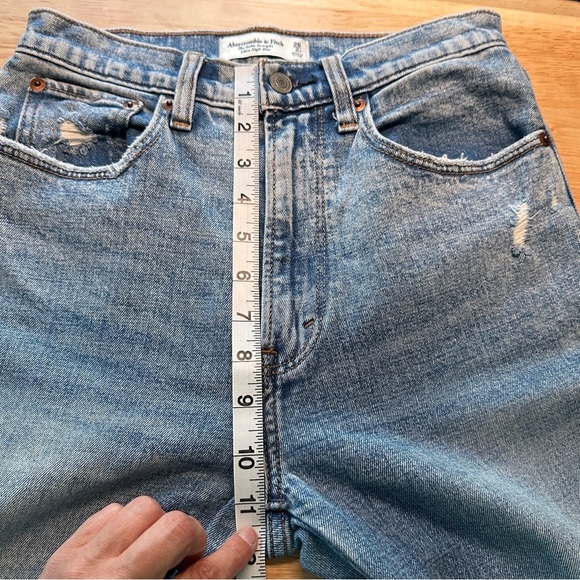 Abercrombie & Fitch The Ankle Straight Ultra High Rise Jeans, 26/2S NWOT - Picture 5 of 10